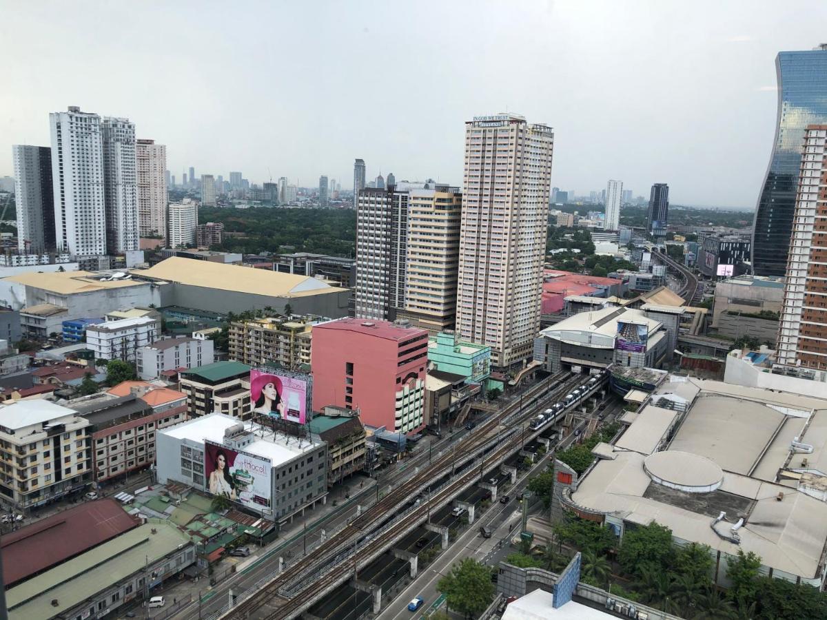 Staycation Mandaluyong Esterno foto